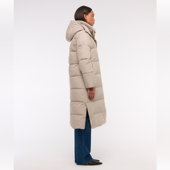 NWT Abercrombie ultra puffer - Picture 2 of 6